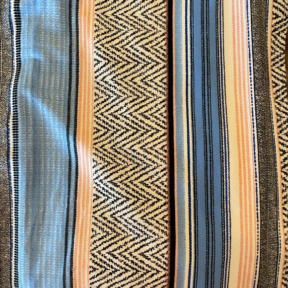 Venus XS fits small too with up to D cup halter jumpsuit EUC with pockets - Picture 3 of 14